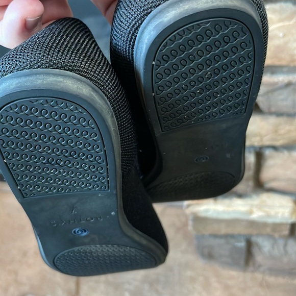 🤩Rothy’s🤩 - Picture 6 of 9